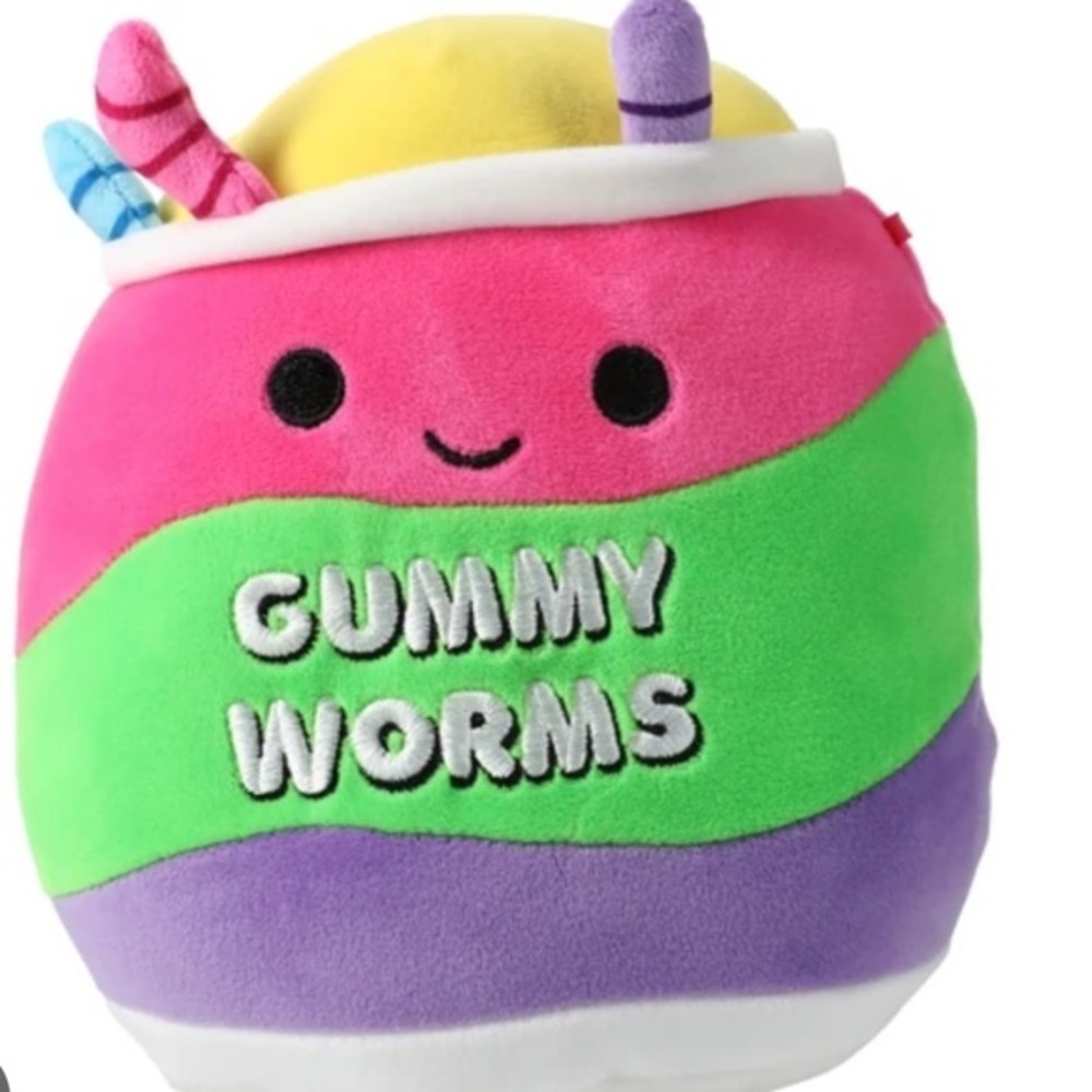 NWT Silver the gummy worm Kellytoy squishmallow